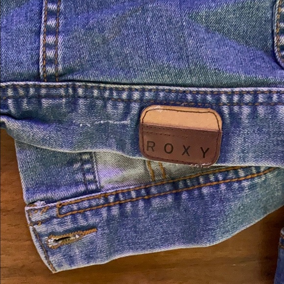 Roxy denim jean jacket w/ embroidery - Picture 3 of 4